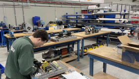 elektrotechniek besturingskast bedraden meten training